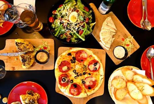 到ABVBar& Kitchen 用上百款各國啤酒與地中海料理撐飽肚皮